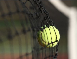  Practice your favorite sports. 